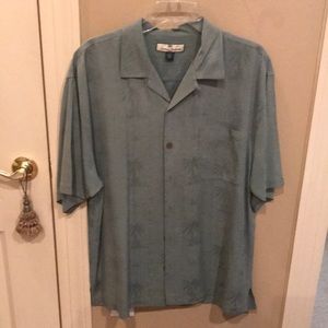 Men’s Tommy Bahama shirt
